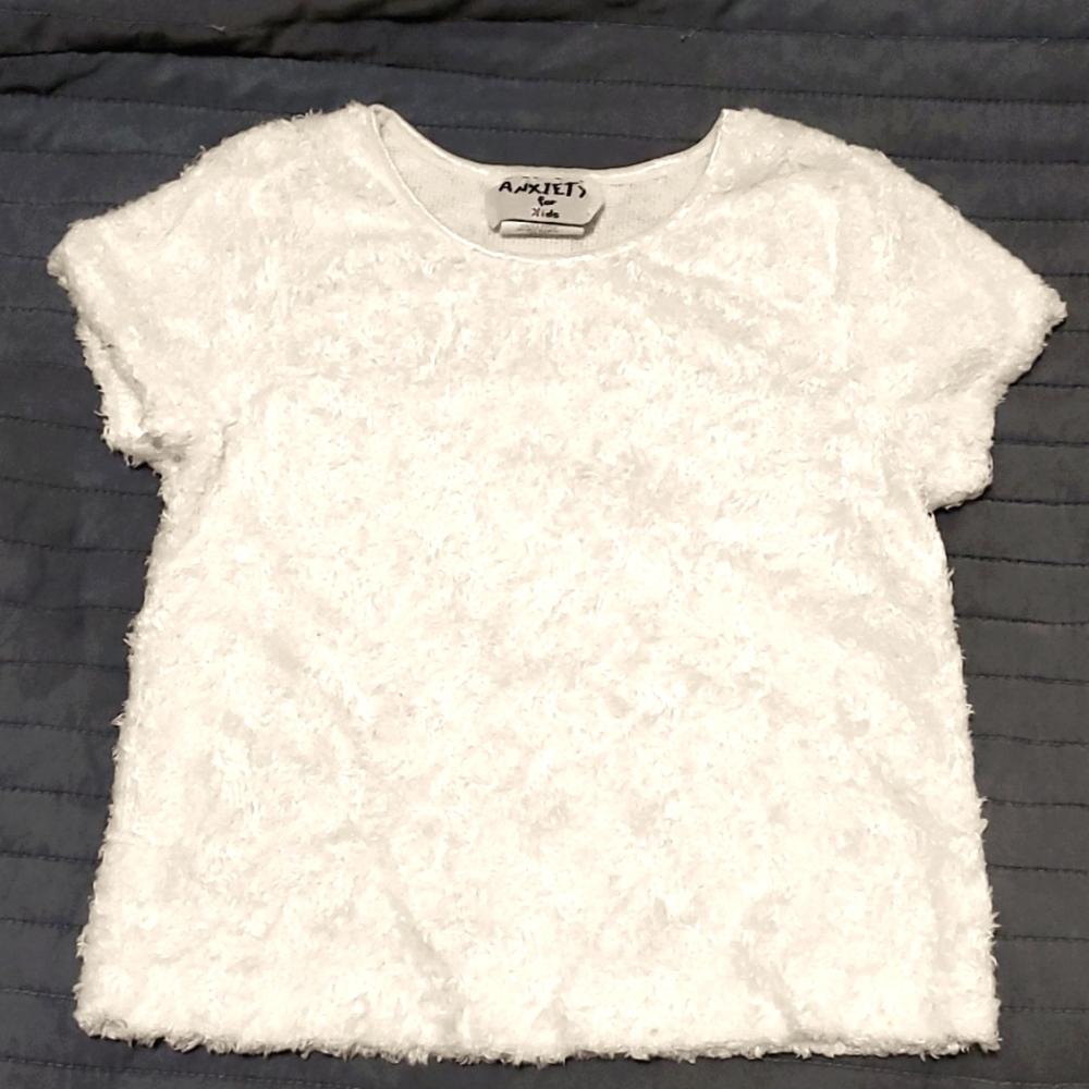 ANXIETY FOR KIDS WHITE FUR STYLE SHIRT L/6